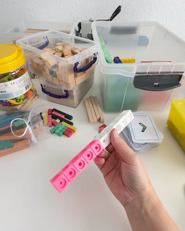 Instagram post from mathe.mit.frau.hasler. This post is in position 1.